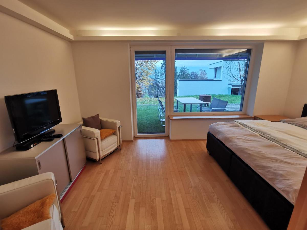 Haus Mit Traumhaften Ausblick Villach Esterno foto